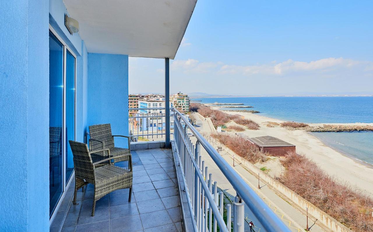 Family Hotel Regata بوموري المظهر الخارجي الصورة