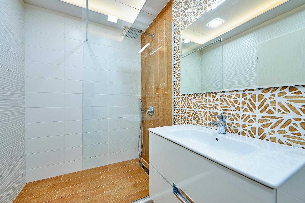 Family Hotel Regata بوموري المظهر الخارجي الصورة