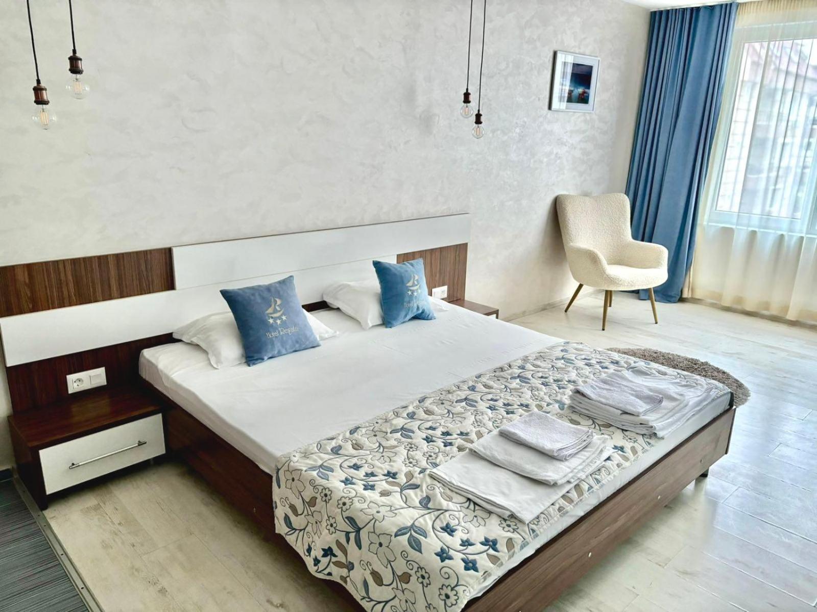 Family Hotel Regata بوموري المظهر الخارجي الصورة